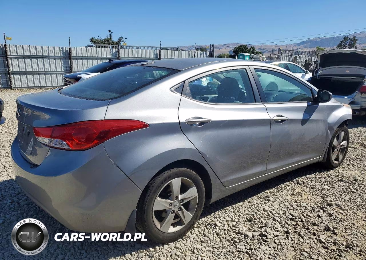 2012 Hyundai Elantra Gls VIN:KMHDH4AE1CU363427 - 3