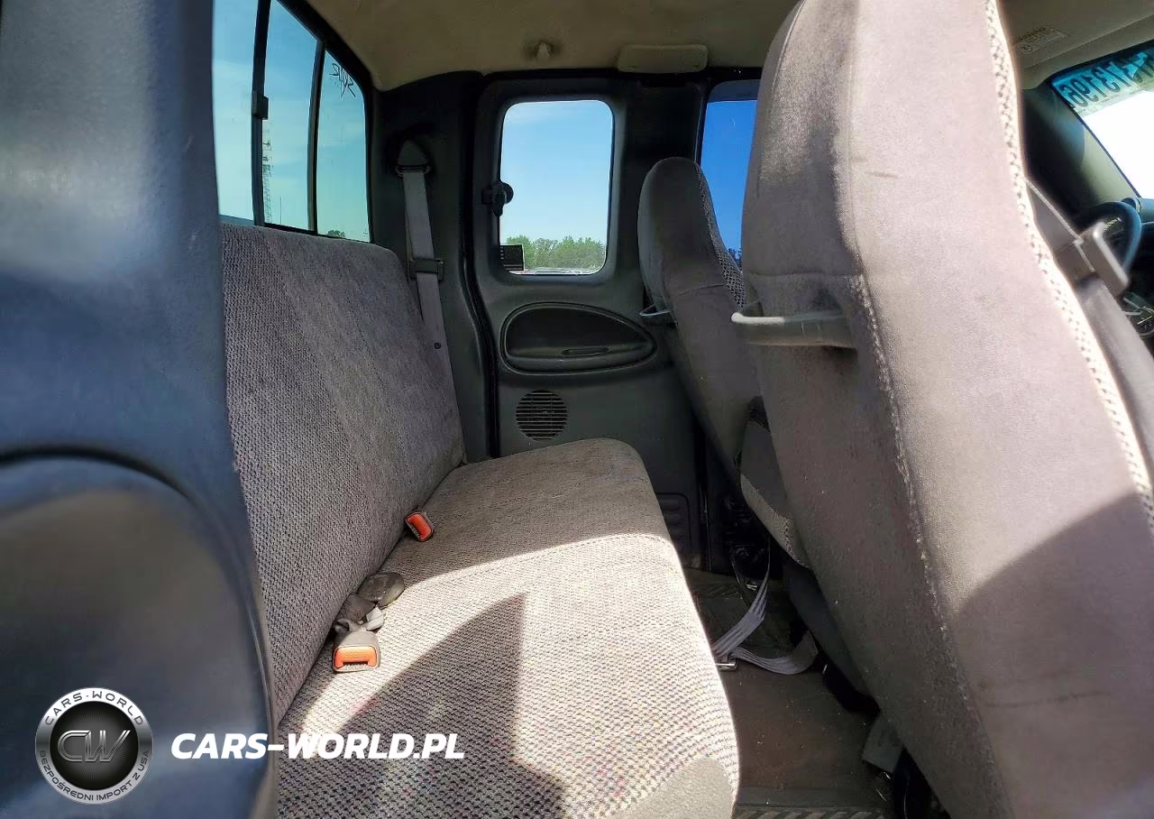 2000 Dodge Ram 2500 VIN:1B7KF2363YJ117161 - 10