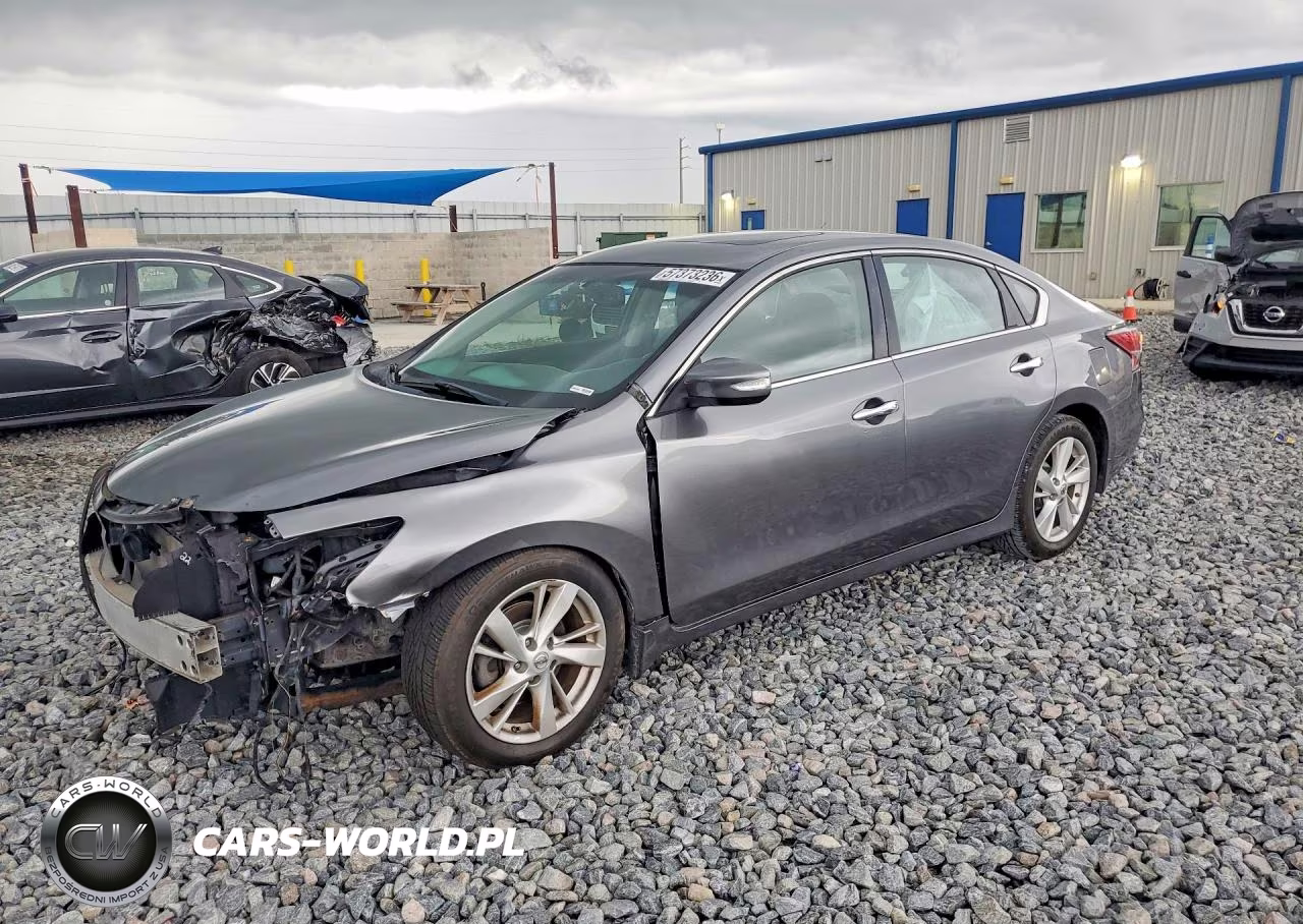 2015 Nissan Altima 2.5 Sv – zdjęcie 1 z 13