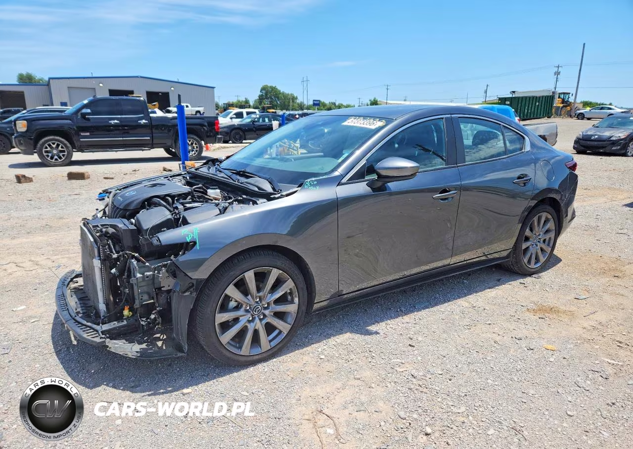 2022 Mazda 3 Preferred – zdjęcie 1 z 12