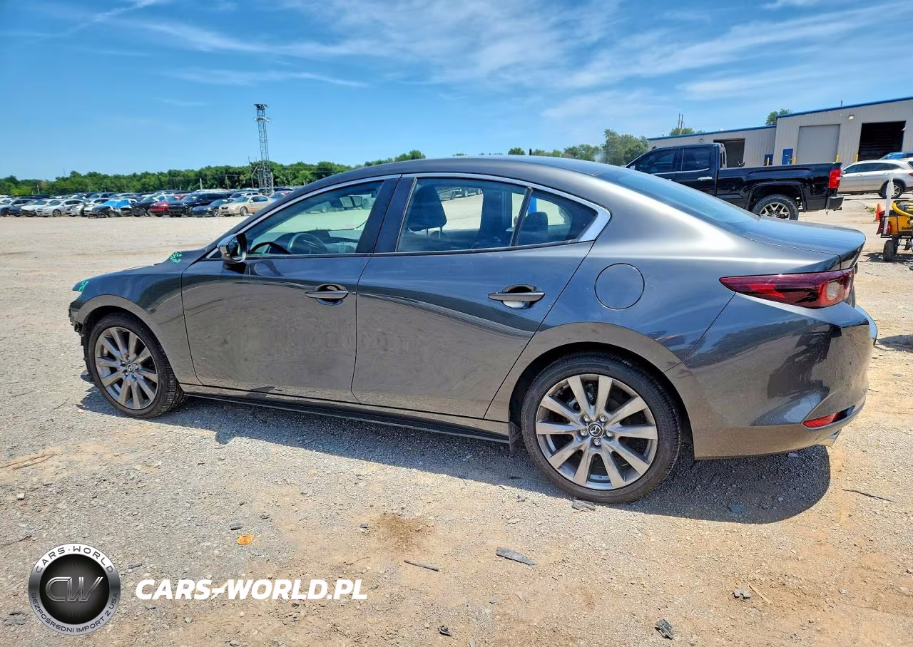 2022 Mazda 3 Preferred VIN:3MZBPACL2NM311012 - 2