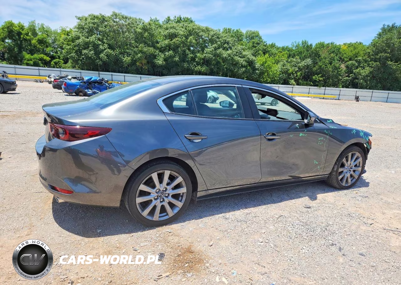 2022 Mazda 3 Preferred VIN:3MZBPACL2NM311012 - 3