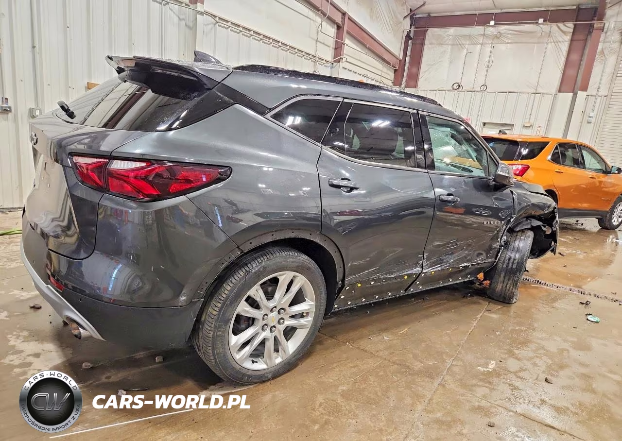 2019 Chevrolet Blazer 3Lt VIN:3GNKBHRS1KS689331 - 3