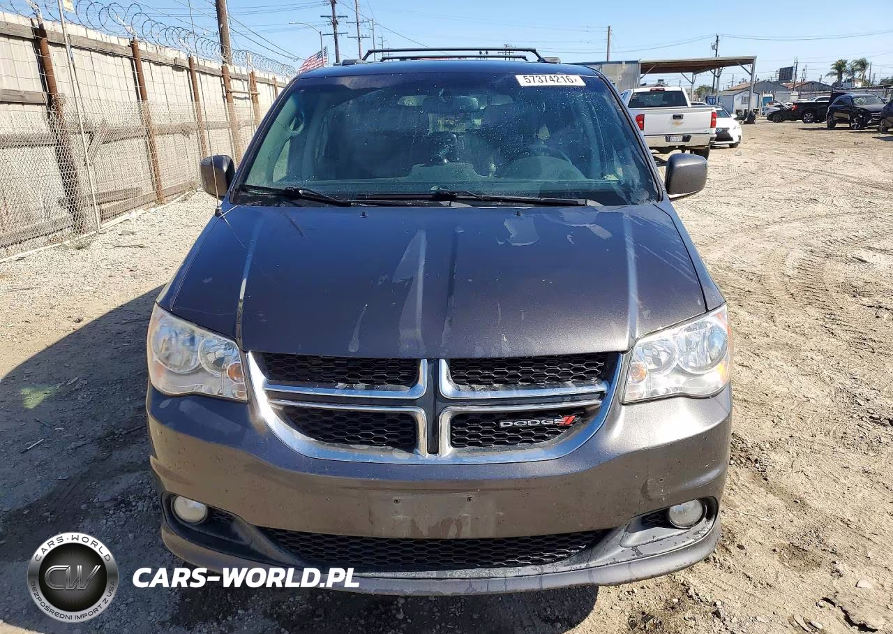 2017 Dodge Grand Caravan Sxt VIN:2C4RDGCG3HR814710 - 5