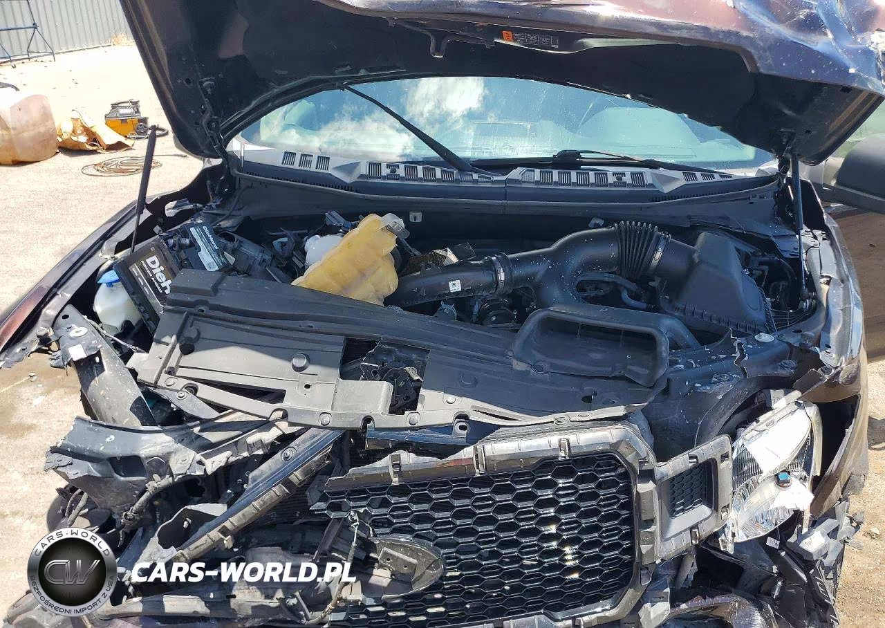 2018 Ford F150 Super Cab VIN:1FTEX1EP2JFB99287 - 11