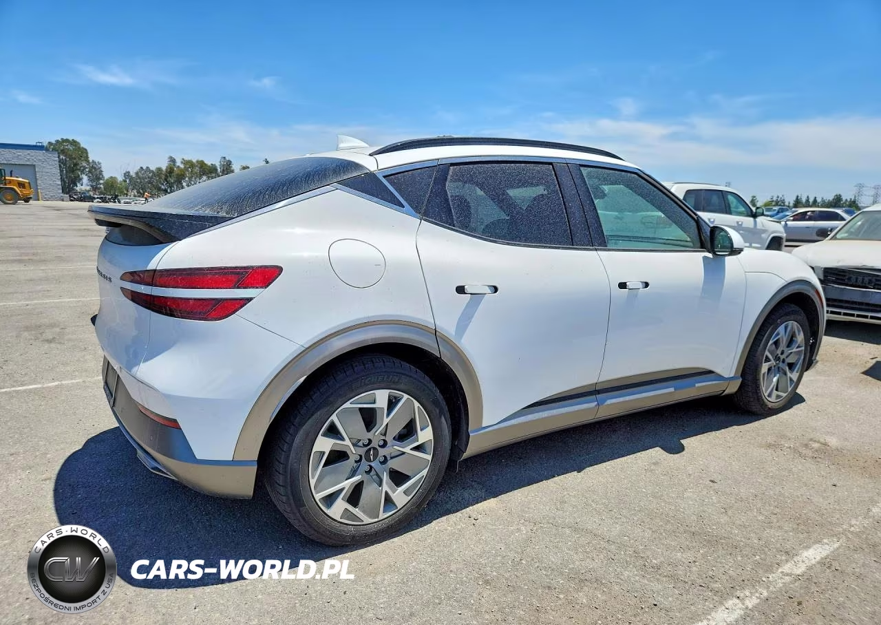 2025 Genesis Gv60 Standard VIN:KMUKB4SA4SU028828 - 3