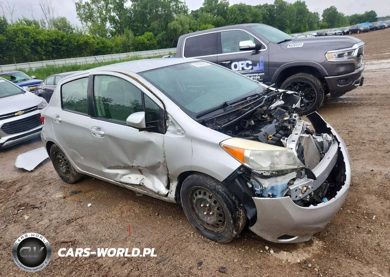 2012 Toyota Yaris 5-Door L VIN:JTDKTUD38CD514378 - 4