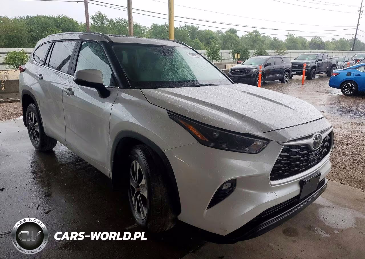 2026 Toyt Highlander VIN:5TDKDRBH0TS608493 - 4