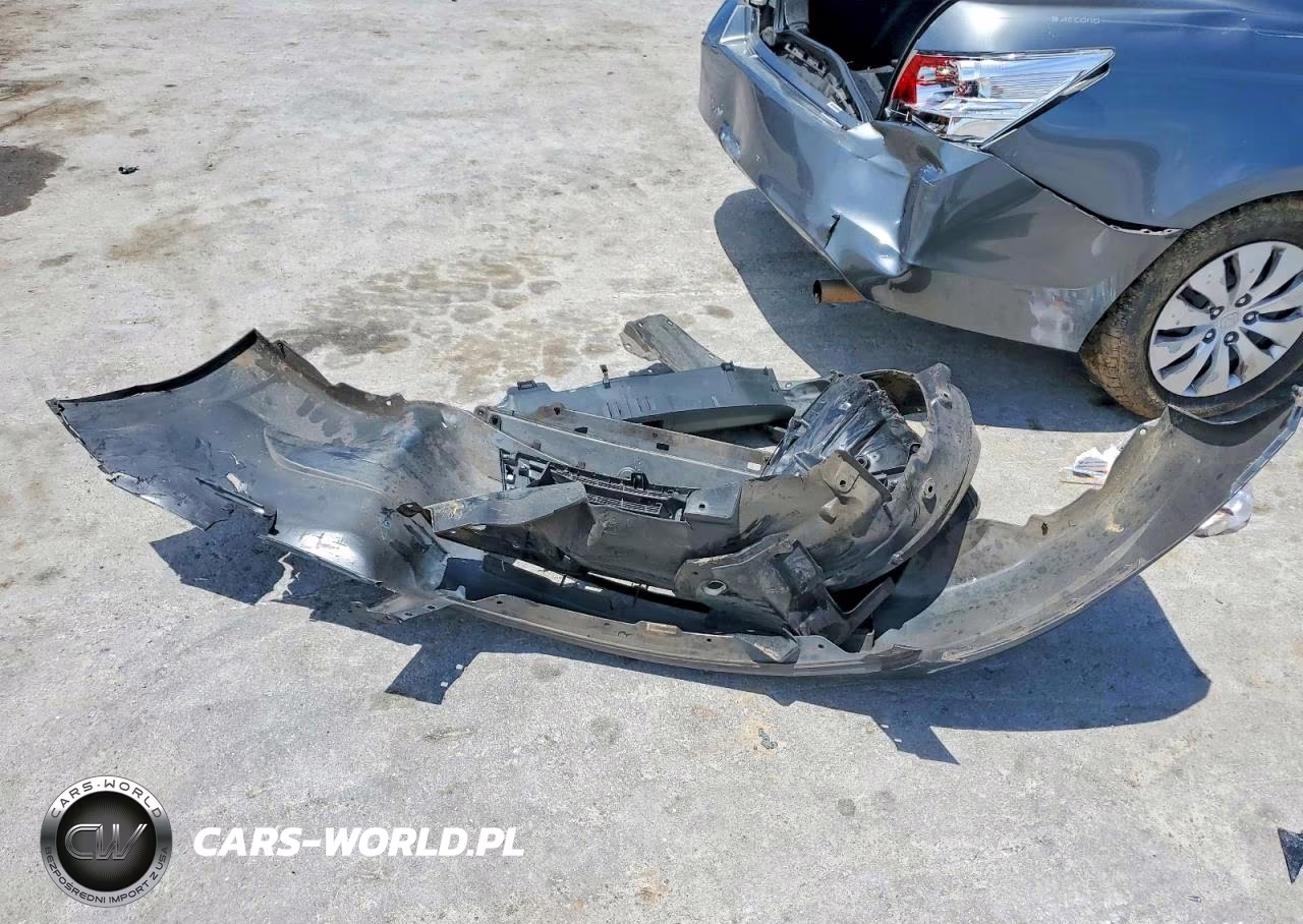 2008 Honda Accord Lx VIN:JHMCP26398C079196 - 12