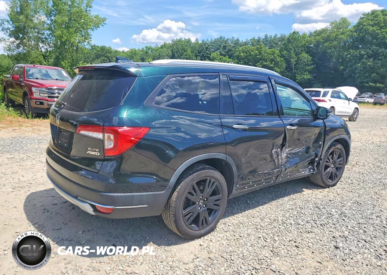 2020 Honda Pilot Elite VIN:5FNYF6H07LB009812 - 3