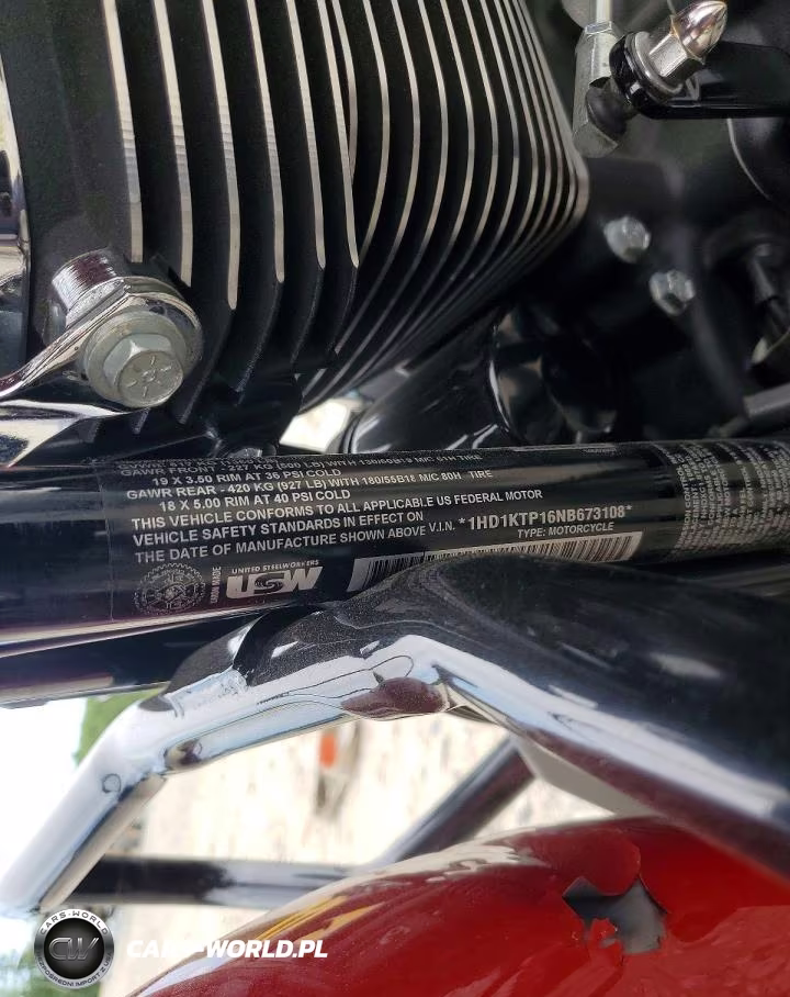 2022 Harley-Davidson Fltrxs VIN:1HD1KTP16NB673108 - 9