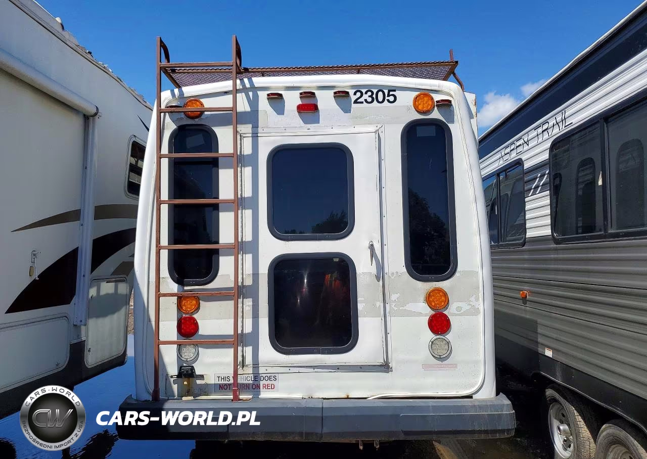 2013 Chevrolet Express G4500 VIN:1GB6G5BL2D1130909 - 6