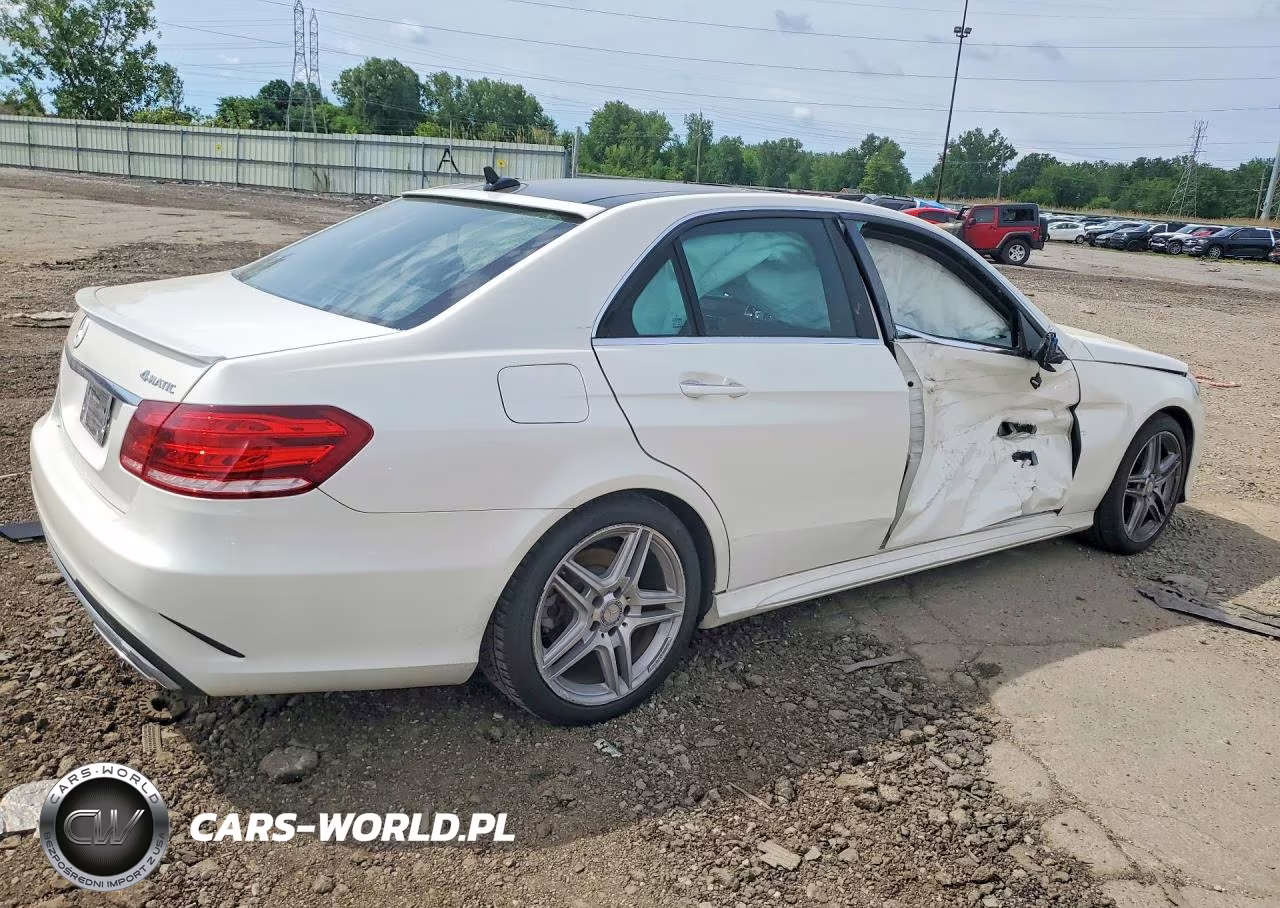 2014 Mercedes-Benz E 350 4Matic VIN:WDDHF8JB9EA815109 - 3