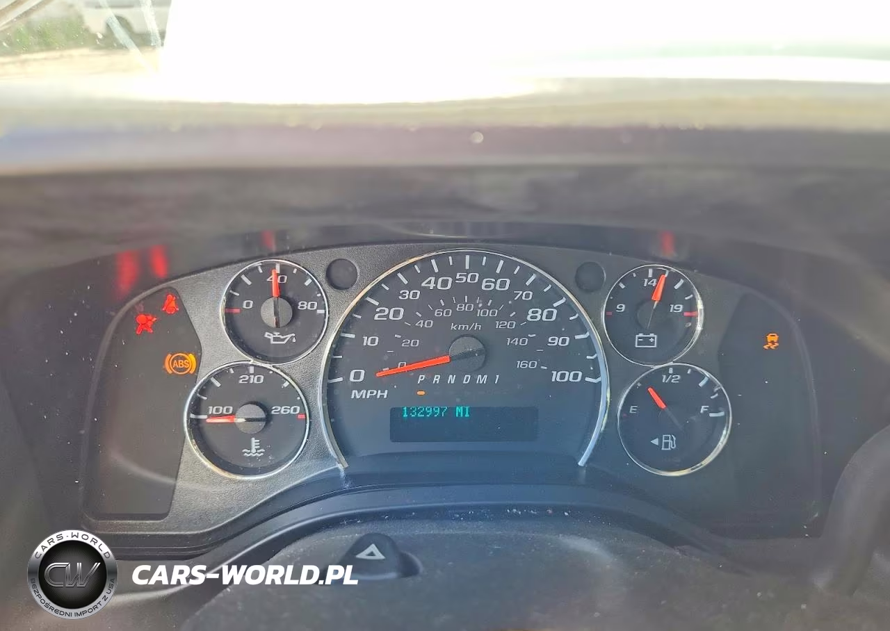 2020 Chevrolet Express G2500 VIN:1GCWGAFGXL1209566 - 9