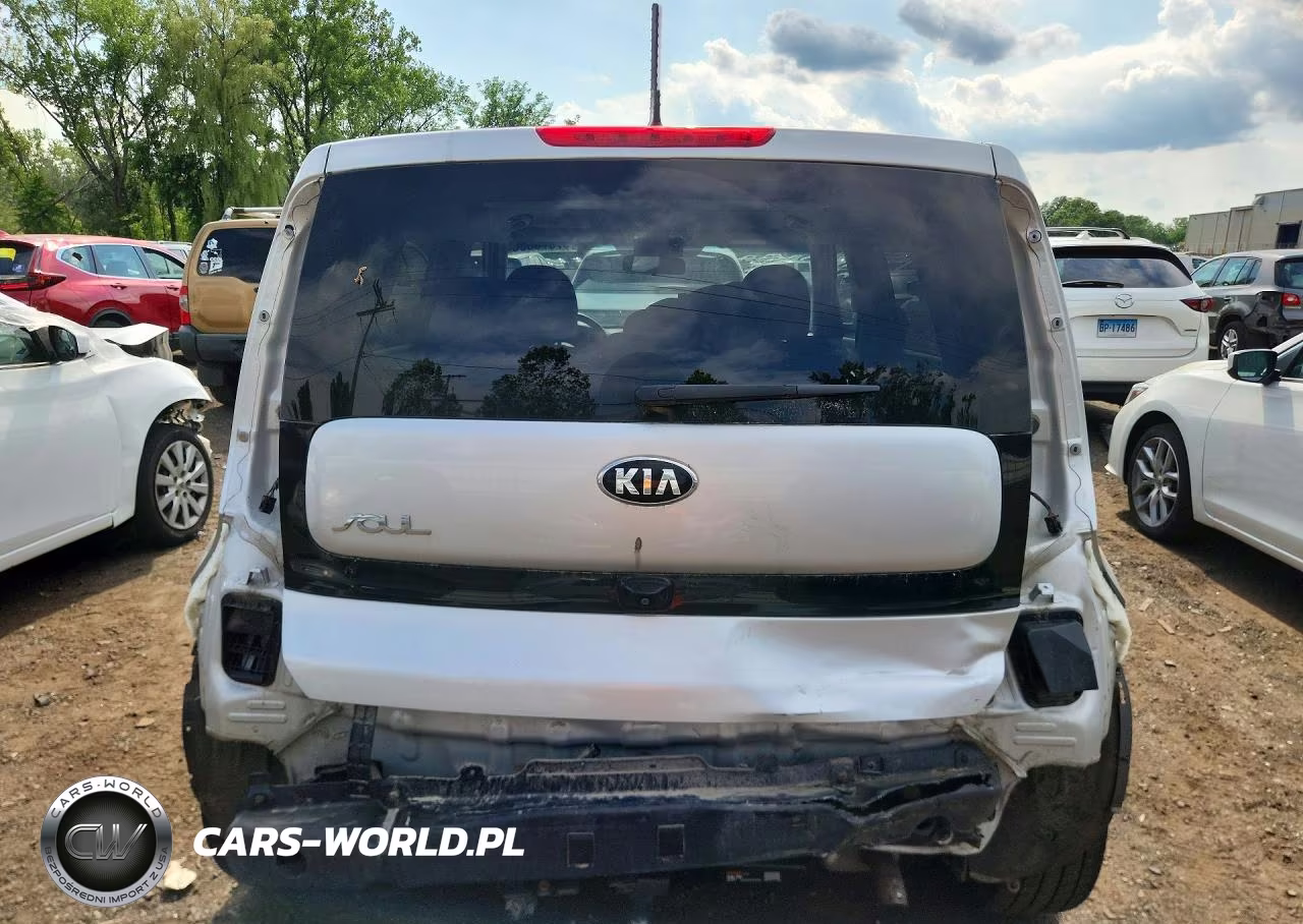 2014 Kia Soul + VIN:KNDJP3A50E7732235 - 6