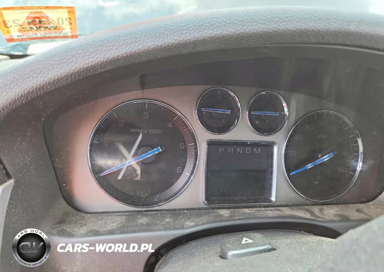 2007 Cadillac Escalade Luxury VIN:1GYFK63877R426874 - 9