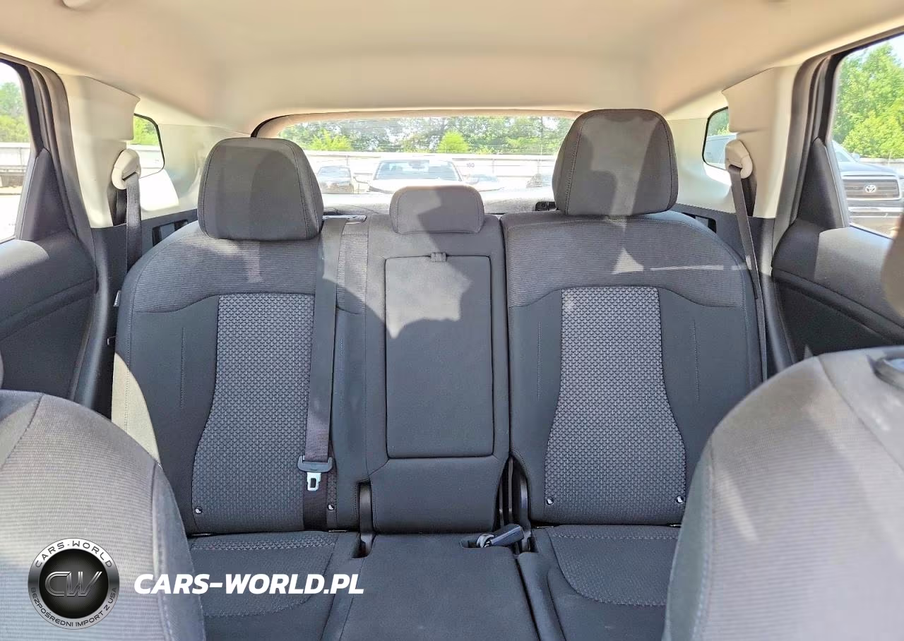 2024 Kia Sportage Lx VIN:KNDPUCDF1R7297450 - 10