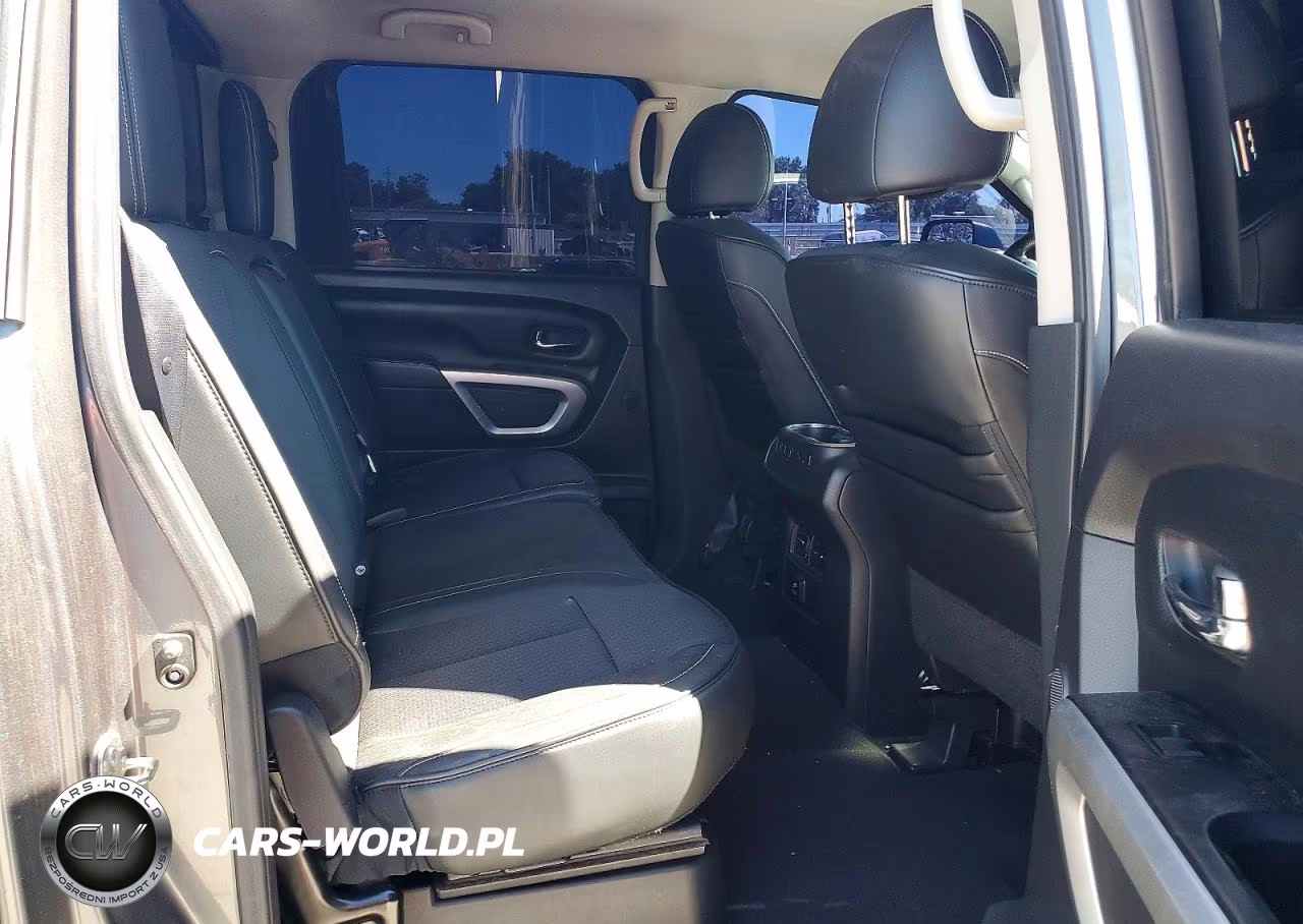 2016 Nissan Titan Xd Pro-4X Diesel VIN:1N6BA1F42GN502492 - 10