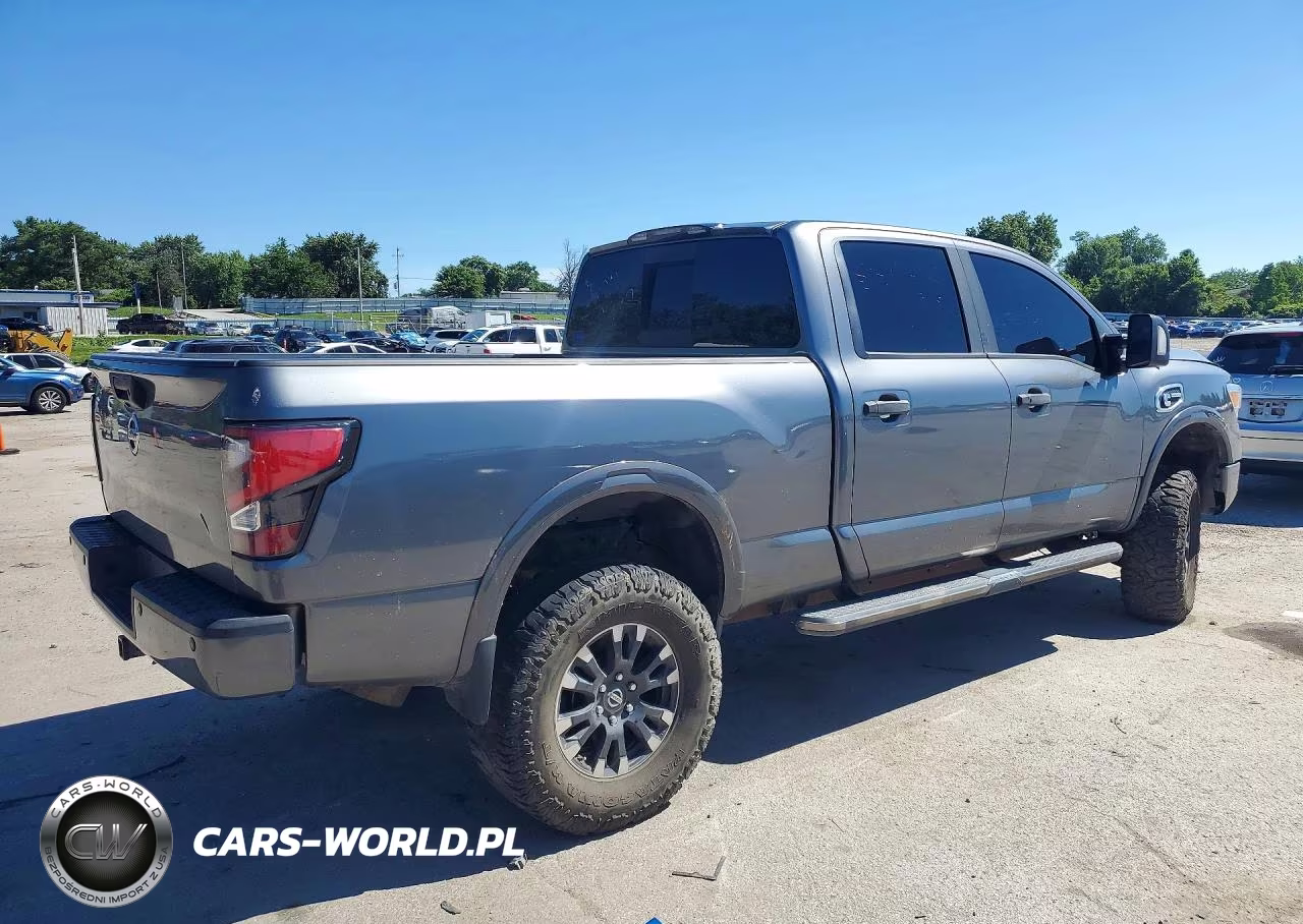 2016 Nissan Titan Xd Pro-4X Diesel VIN:1N6BA1F42GN502492 - 3