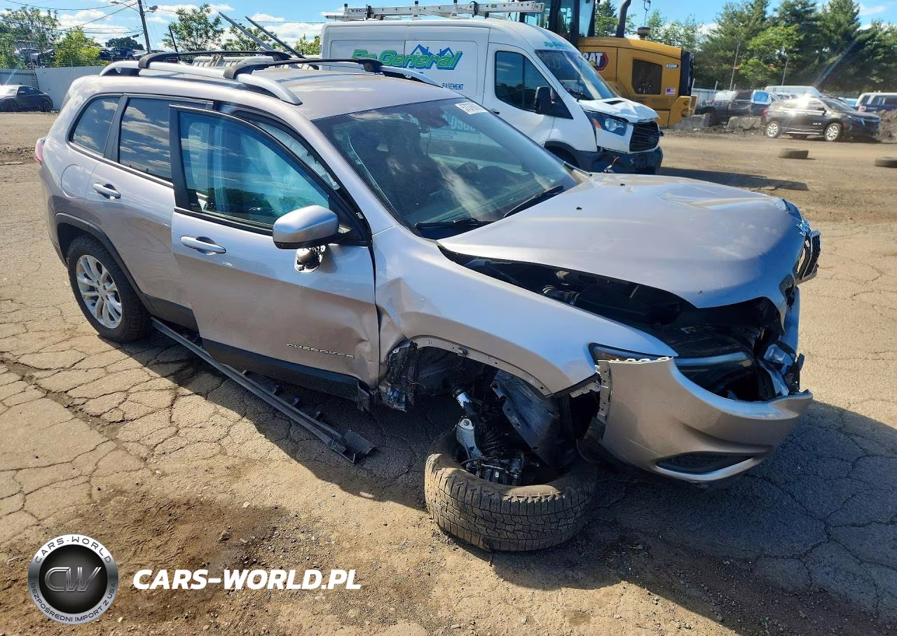 2021 Jeep Cherokee Latitude VIN:1C4PJMCB1MD153968 - 4