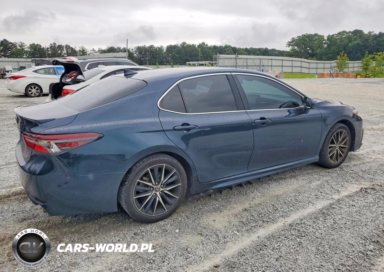 2021 Toyota Camry Se VIN:4T1G11AK1MU570942 - 3