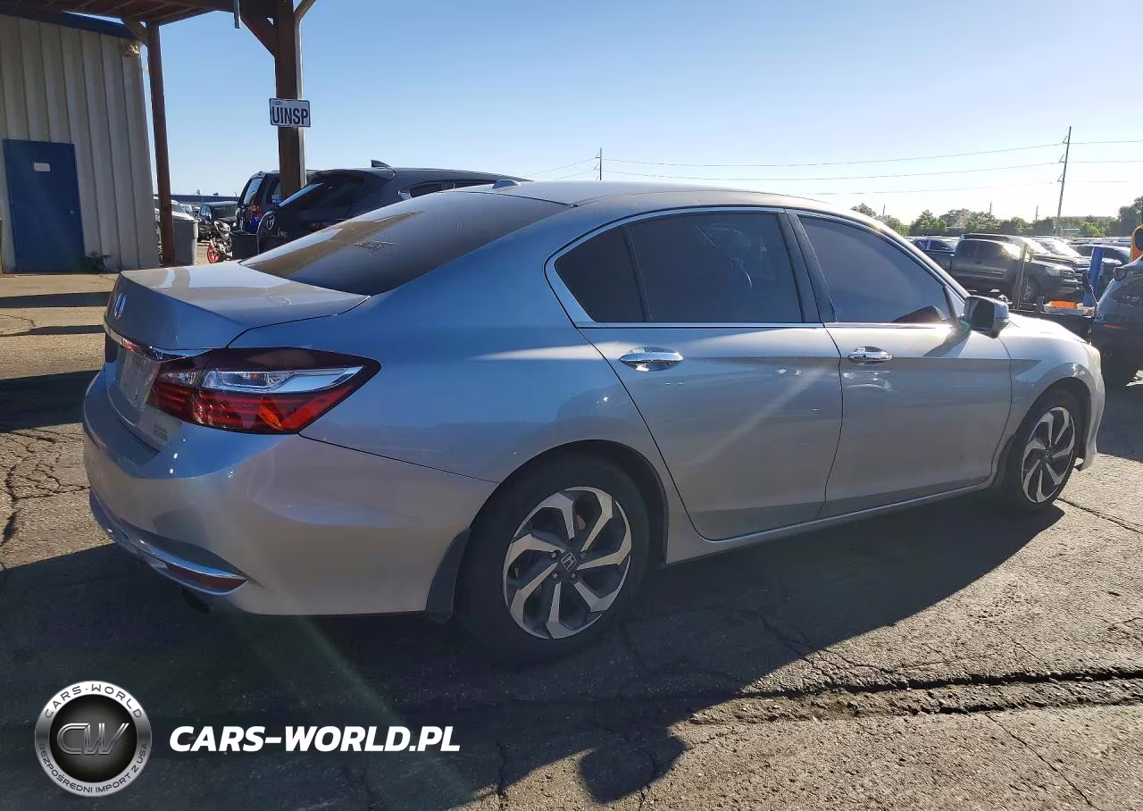 2017 Honda Accord Ex VIN:1HGCR2F03HA045639 - 3