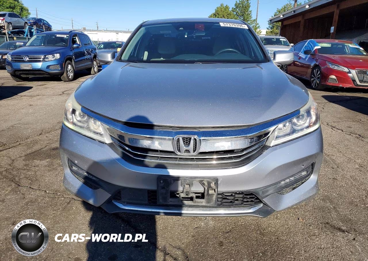 2017 Honda Accord Ex VIN:1HGCR2F03HA045639 - 5