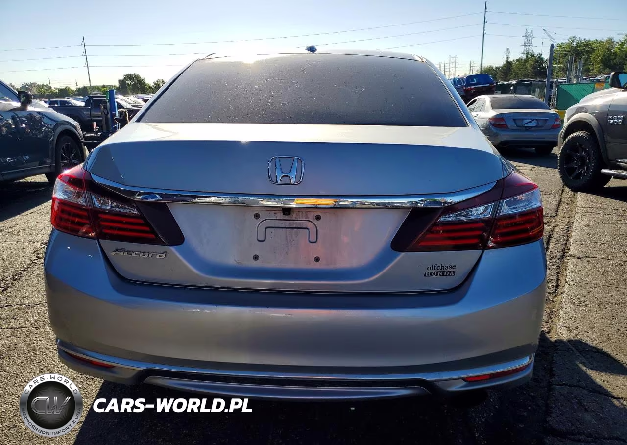 2017 Honda Accord Ex VIN:1HGCR2F03HA045639 - 6