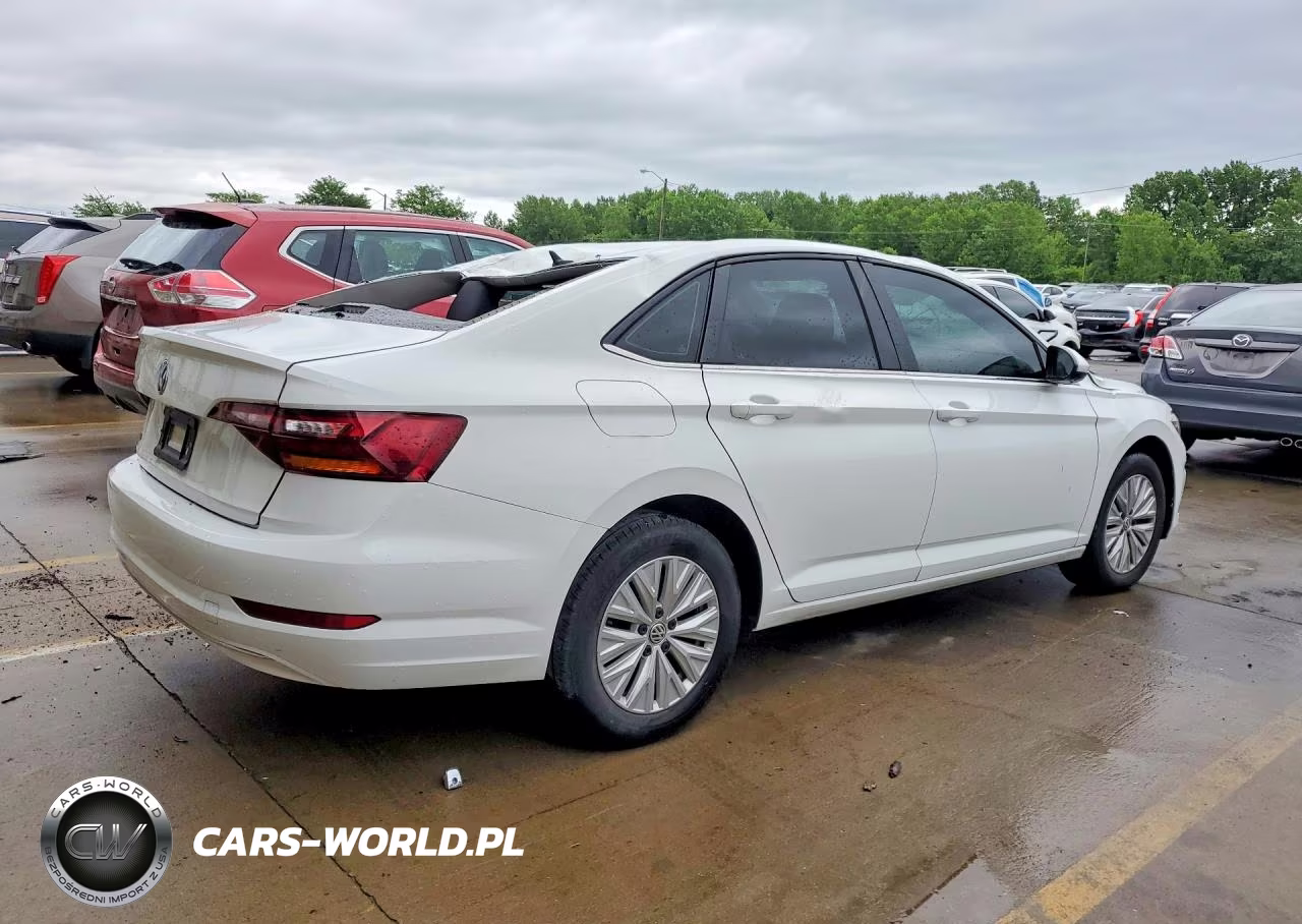 2019 Volkswagen Jetta S VIN:3VWC57BU3KM273616 - 3