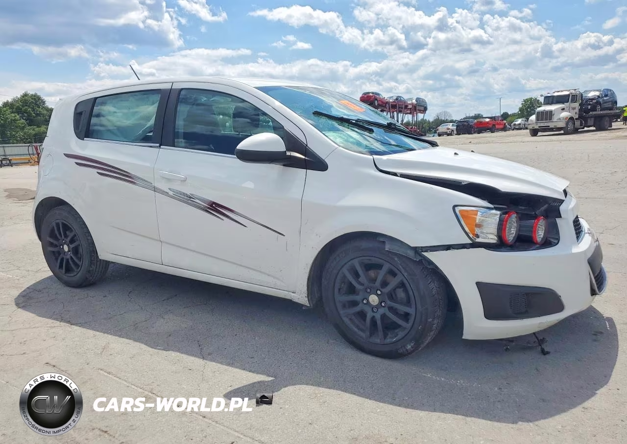 2016 Chevrolet Sonic Lt VIN:1G1JD6SB6G4117815 - 4