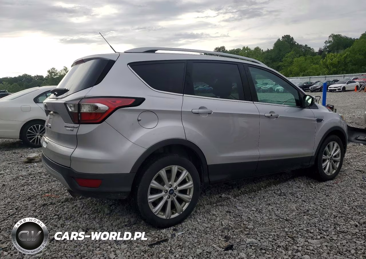 2017 Ford Escape Titanium VIN:1FMCU9JD2HUC21798 - 3