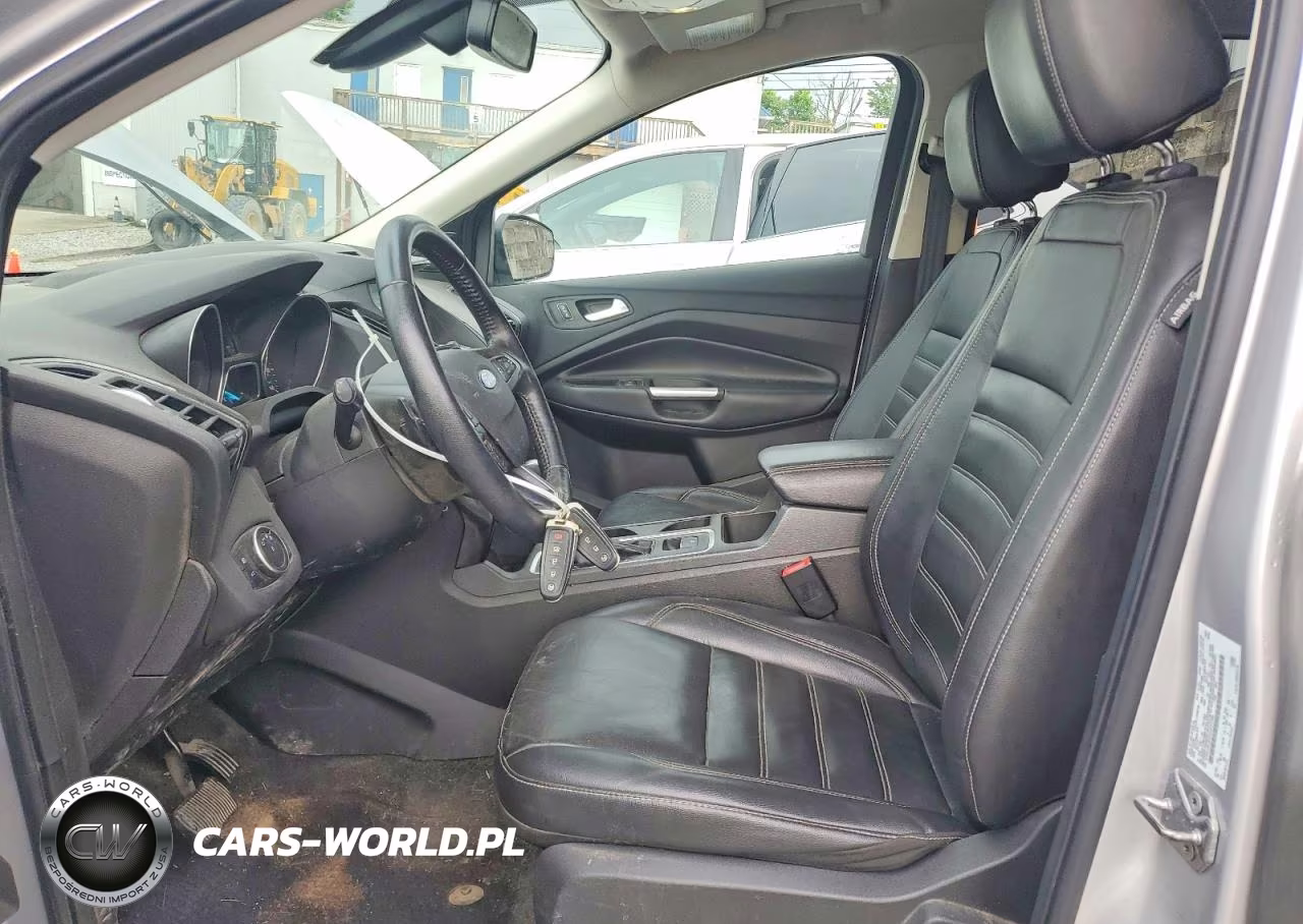 2017 Ford Escape Titanium VIN:1FMCU9JD2HUC21798 - 7