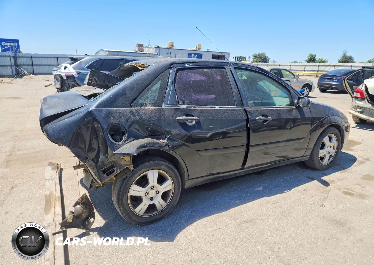 2003 Ford Focus Se Comfort VIN:1FAFP34343W179453 - 3