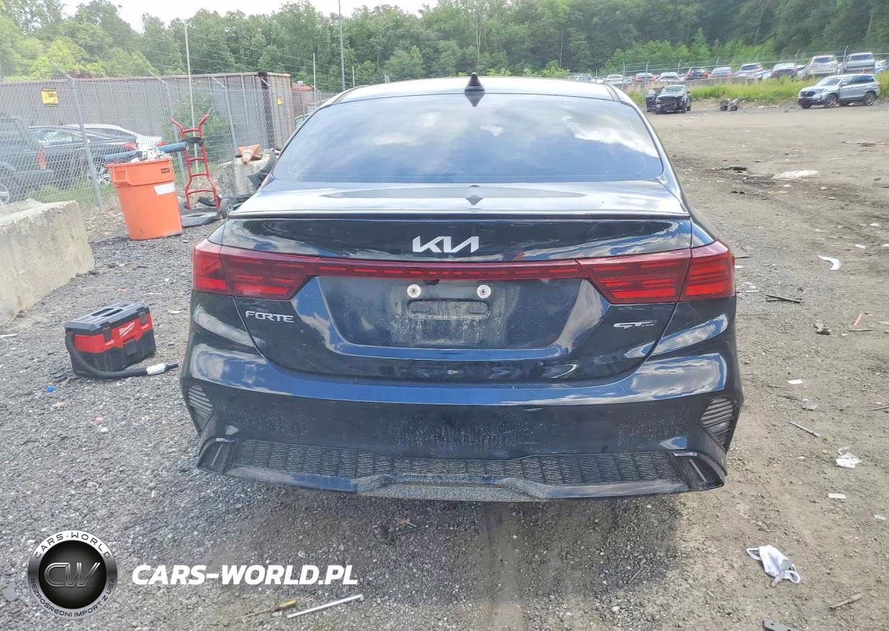 2023 Kia Forte Gt Line VIN:3KPF54AD6PE546629 - 6