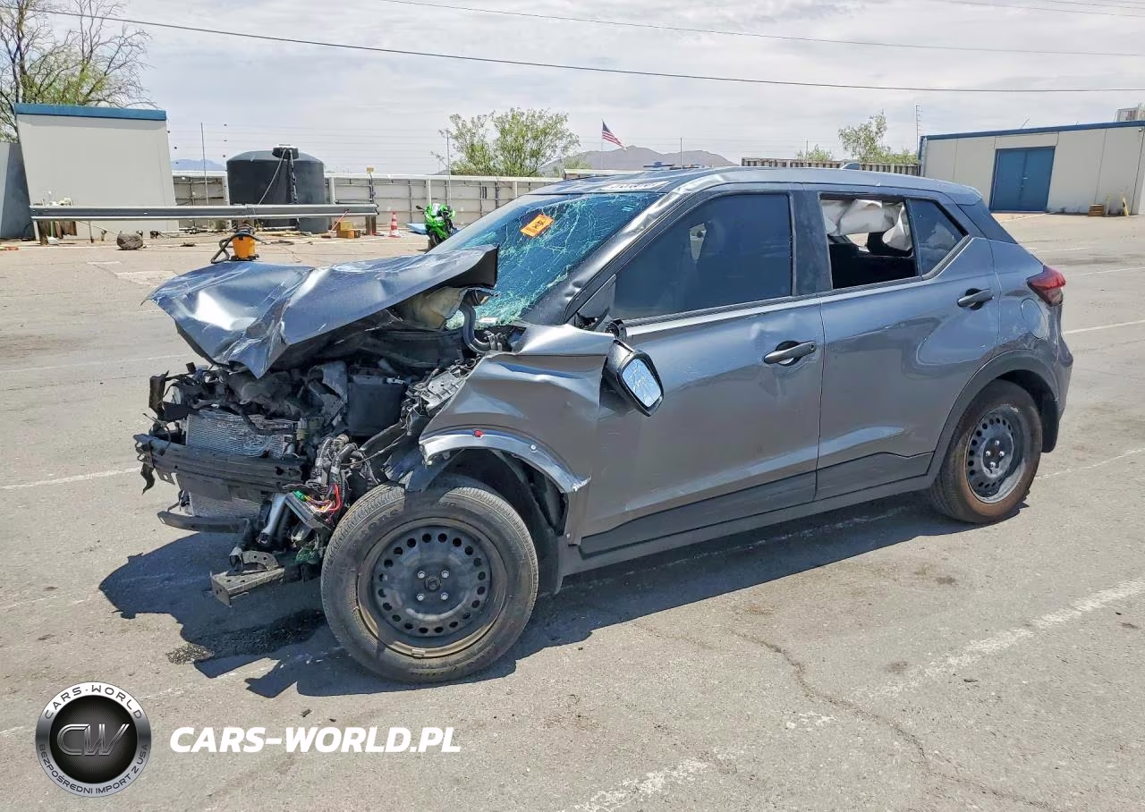 2021 Nissan Kicks S