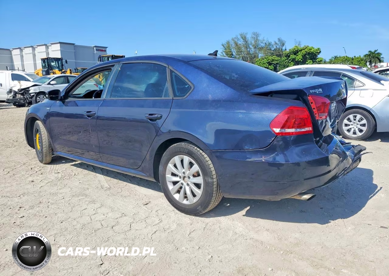 2015 Volkswagen Passat S VIN:1VWAT7A30FC045425 - 2