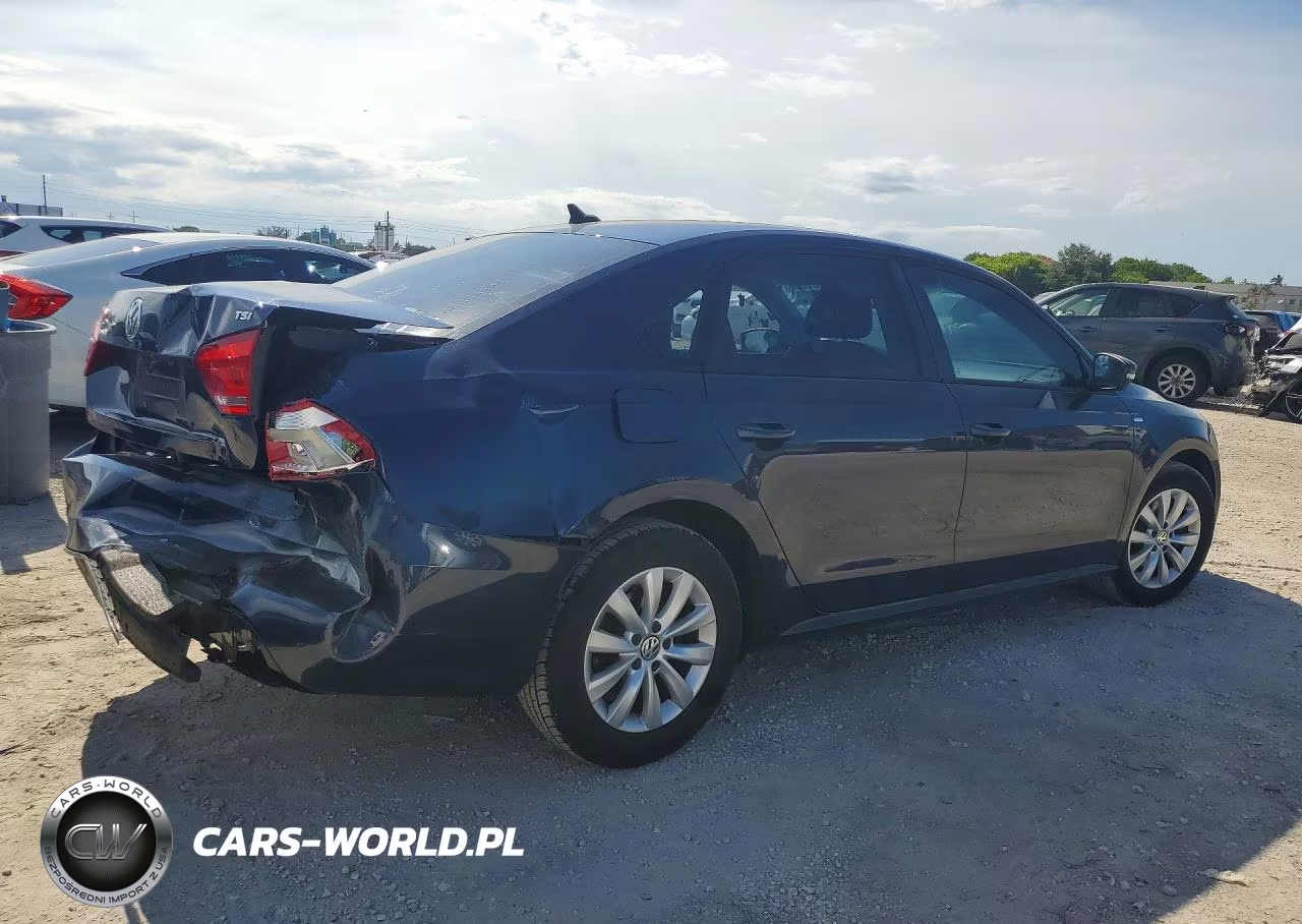 2015 Volkswagen Passat S VIN:1VWAT7A30FC045425 - 3