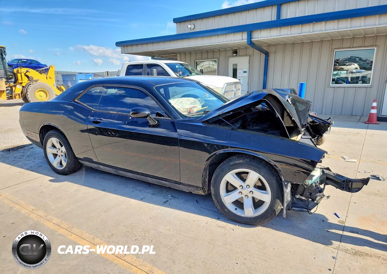 2013 Dodge Challenger Sxt VIN:2C3CDYAG8DH692381 - 4