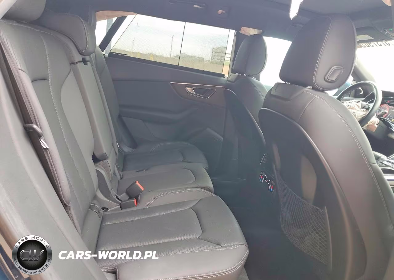 2019 Audi Q8 Prestige S-Line VIN:WA1FVAF10KD029702 - 11