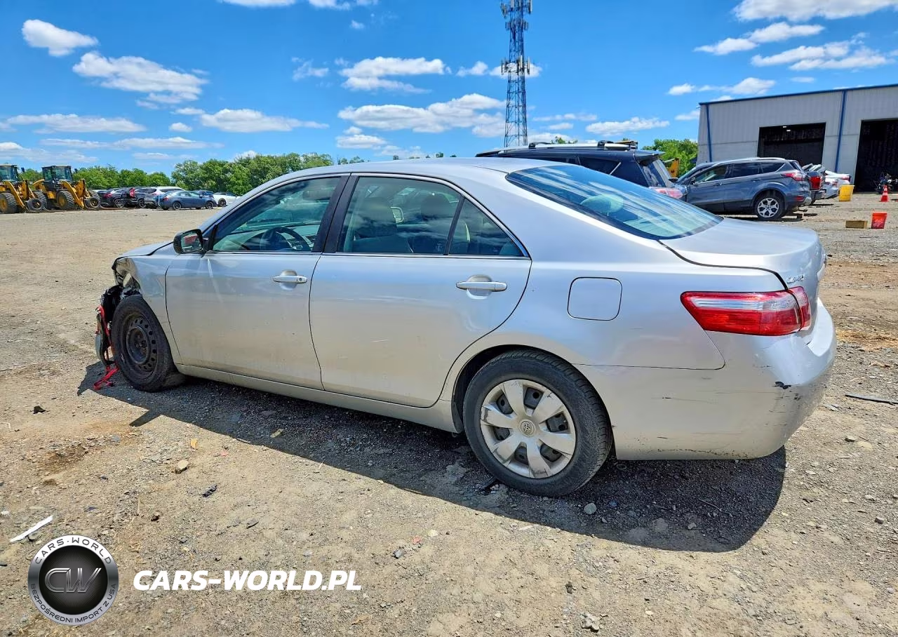 2007 Toyota Camry Le VIN:JTNBE46K173117875 - 2