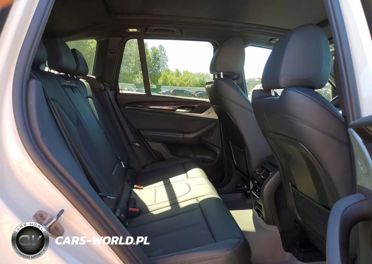 2020 BMW X3 xDrive30I VIN:5UXTY5C01LLE58343 - 11
