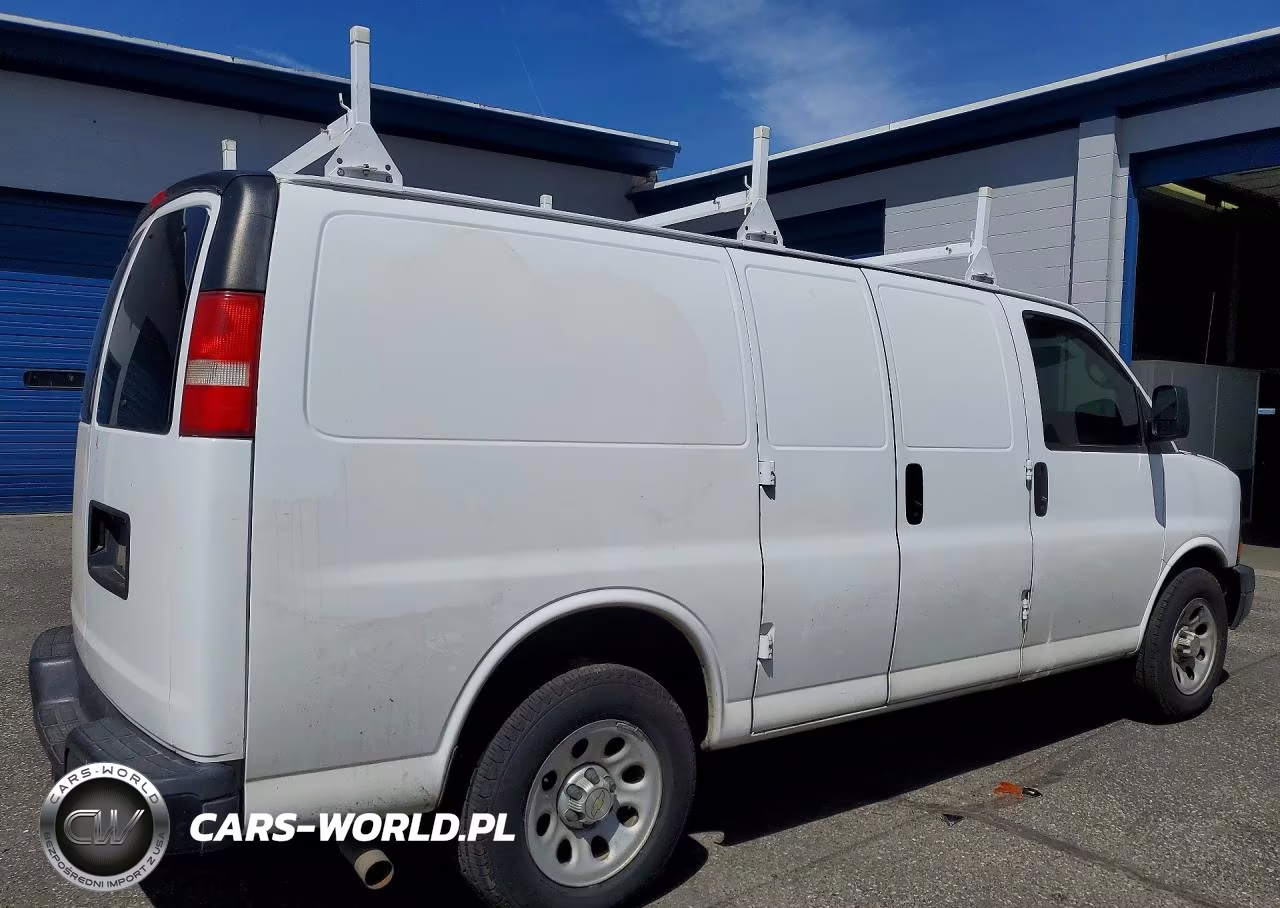 2014 Chevrolet Express G1500 VIN:1GCSGAFX1E1138372 - 3