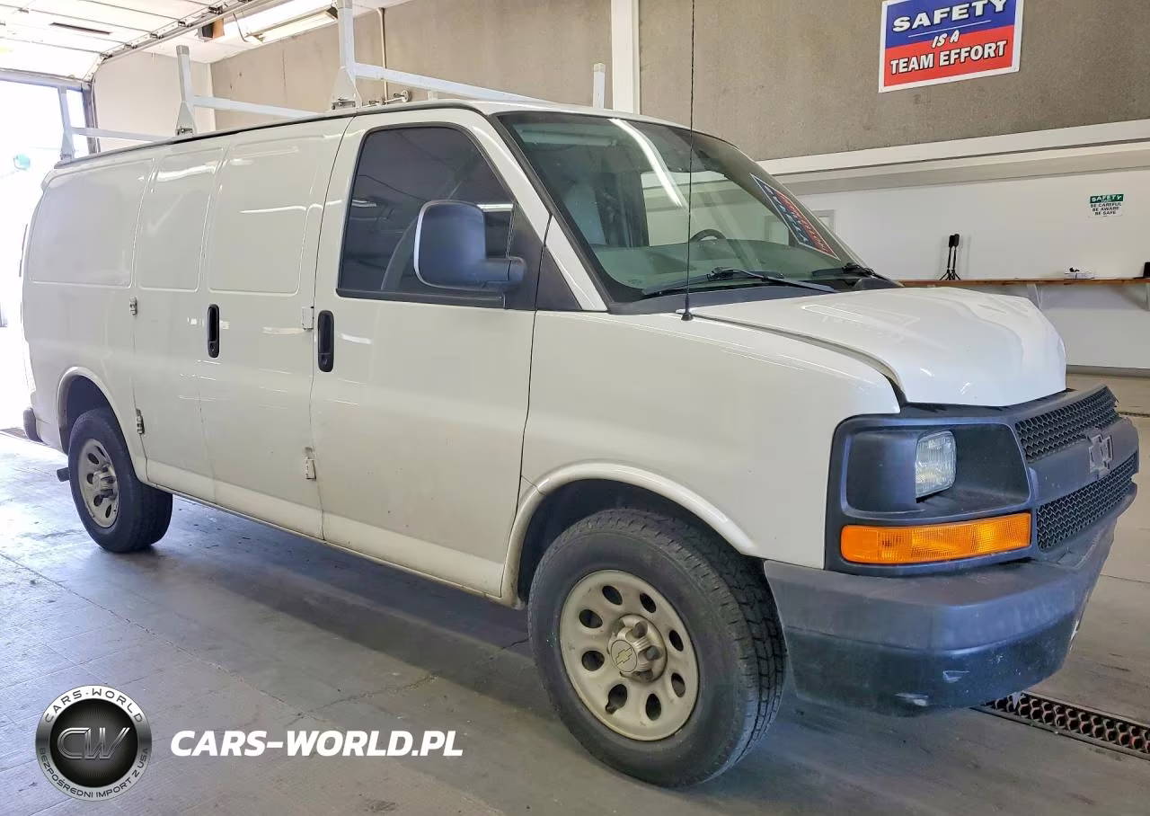2014 Chevrolet Express G1500 VIN:1GCSGAFX1E1138372 - 4