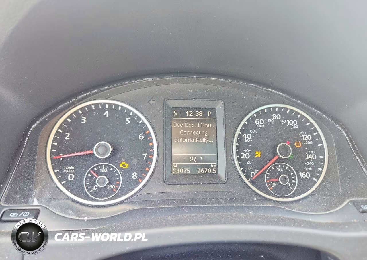 2016 Volkswagen Tiguan S VIN:WVGBV7AX0GW544029 - 9