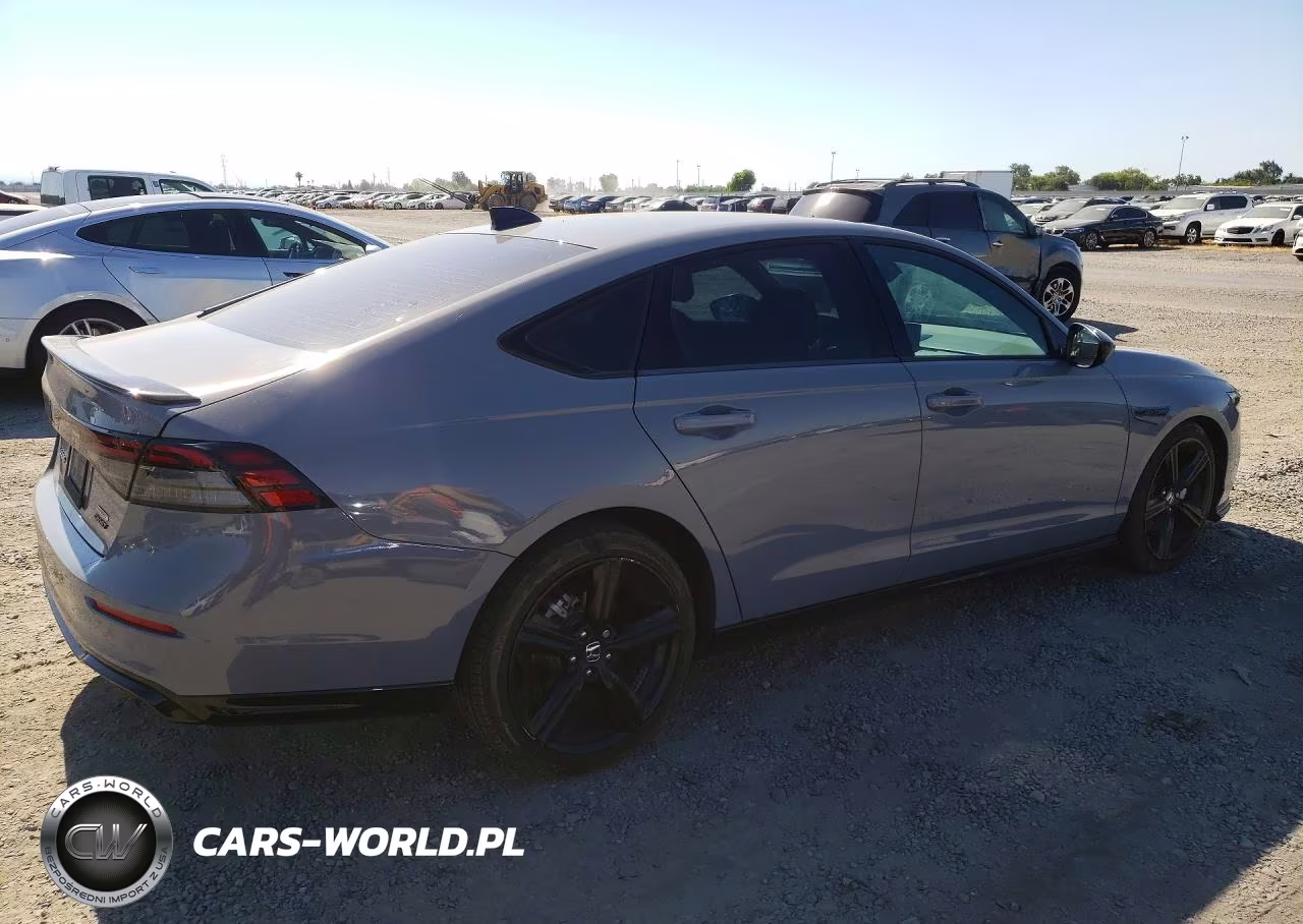 2023 Honda Accord Hybrid Sport-L VIN:1HGCY2F77PA046484 - 3