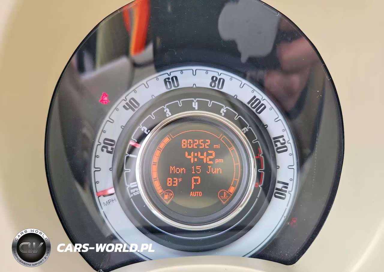 2013 Fiat 500 Pop VIN:3C3CFFAR1DT737118 - 9