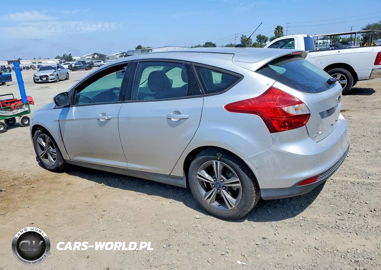 2014 Ford Focus Se VIN:1FADP3K26EL287076 - 2