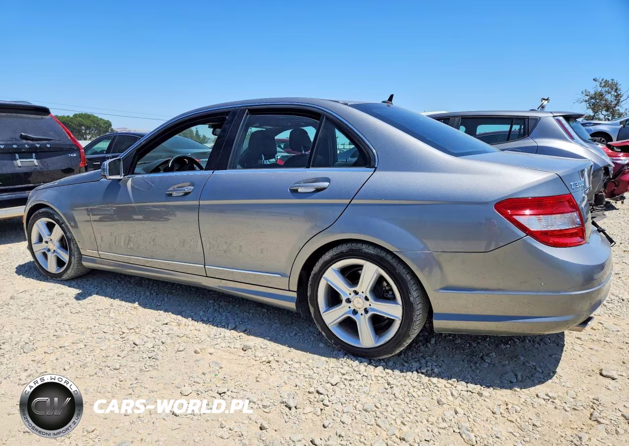 2010 Mercedes-Benz C 300 VIN:WDDGF5EB6AR130338 - 2