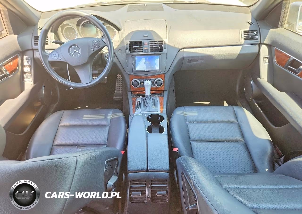 2010 Mercedes-Benz C 300 VIN:WDDGF5EB6AR130338 - 8