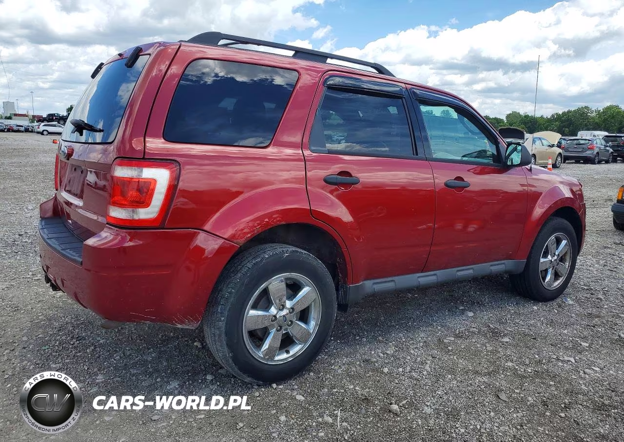 2012 Ford Escape Xlt VIN:1FMCU9DG5CKB84806 - 3